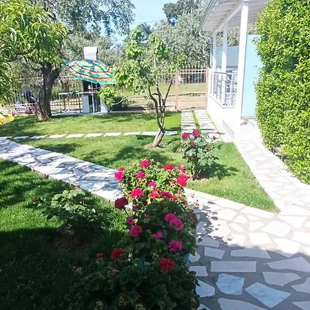 Christos Family Pachis Beach-glyfoneri Дом отдыха Пахис