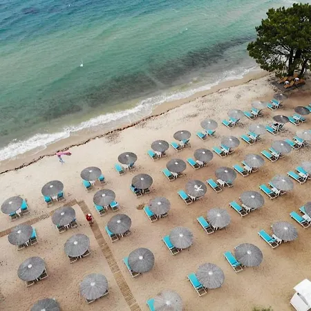 Christos Family Pachis Beach-glyfoneri Дом отдыха *
